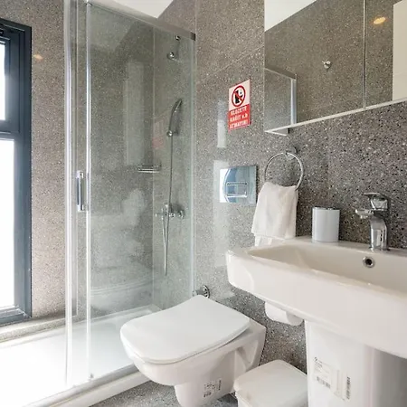Cesme'de Genis Bahceli, Modern Villa-awz108 * إزمير